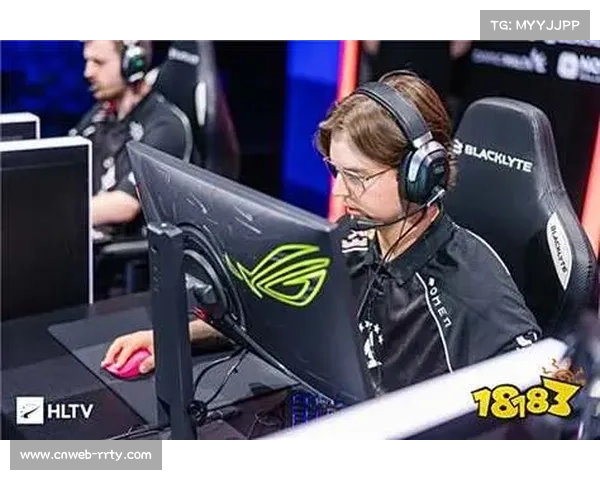 十年老将device复出助力Astralis逆转核子危机关键局三杀绝杀敌人 十年老将device复出助力Astralis逆转核子危机关键局三杀绝杀敌人
